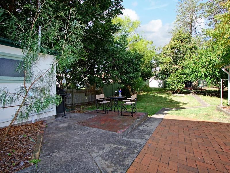 6 Ravenscliffe Road, Shoalhaven Heads NSW 2535