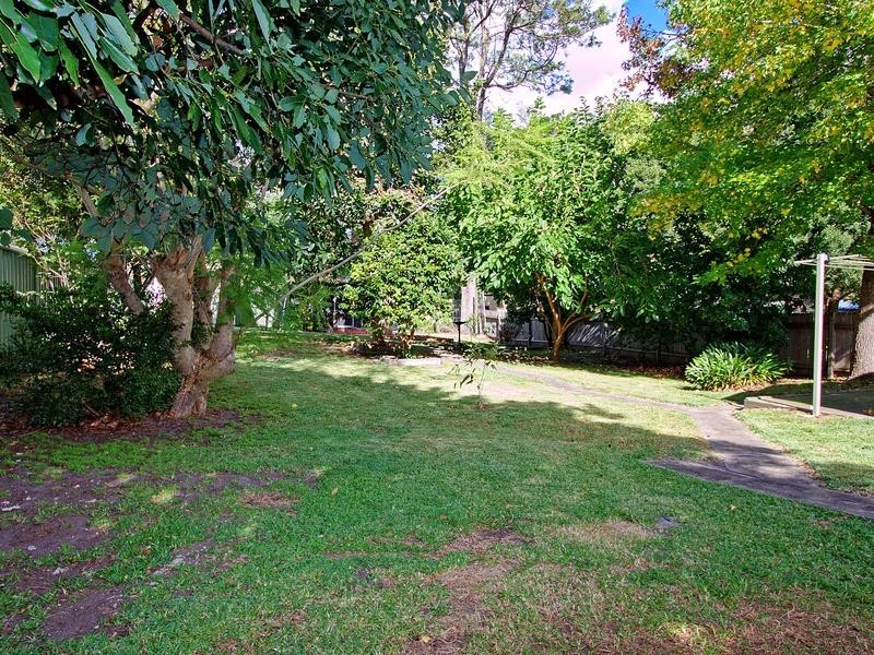 6 Ravenscliffe Road, Shoalhaven Heads NSW 2535