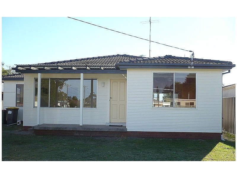 5 Trentham Road, Shoalhaven Heads NSW 2535