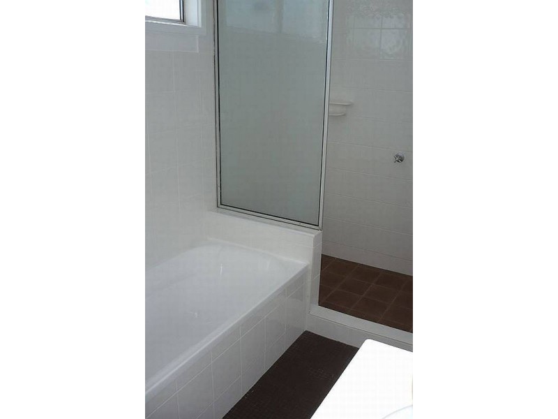 5 Trentham Road, Shoalhaven Heads NSW 2535