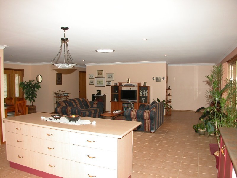 42 Scott Street, Shoalhaven Heads NSW 2535