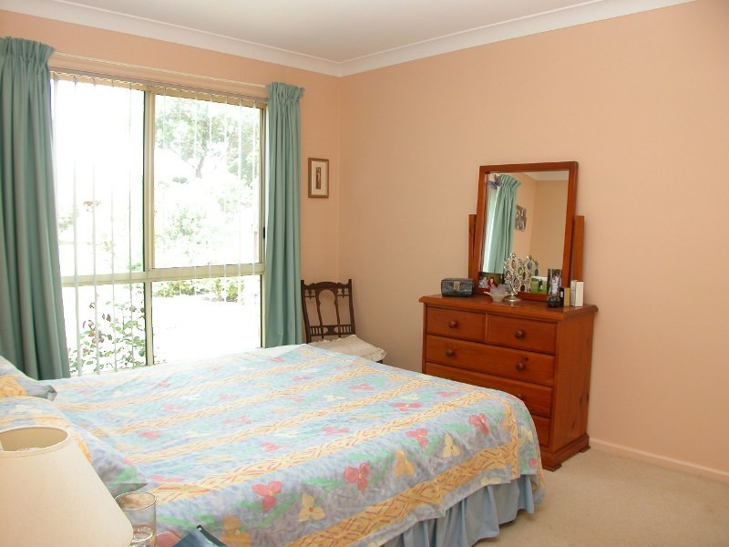 42 Scott Street, Shoalhaven Heads NSW 2535