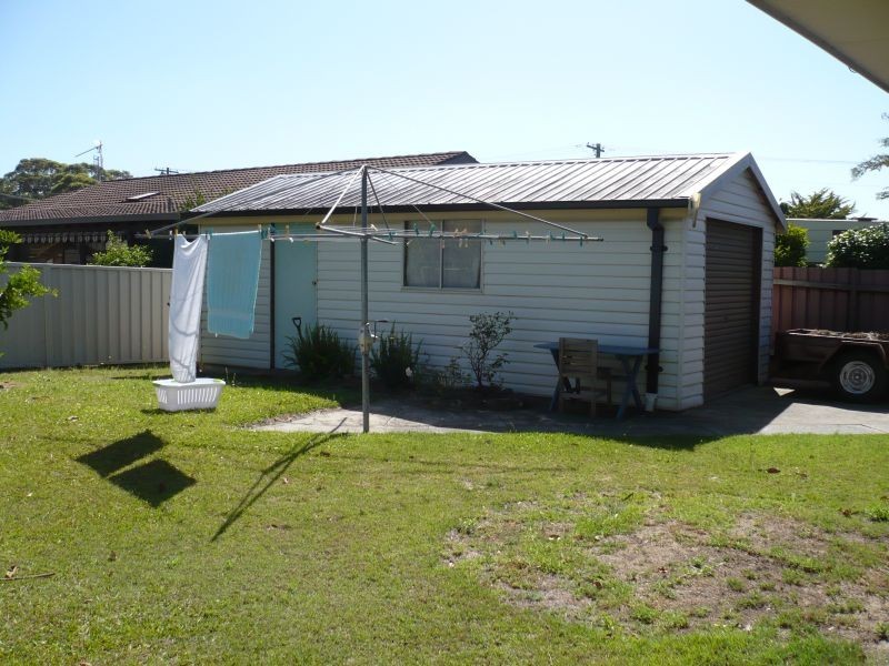 1 Davison Drive, Shoalhaven Heads NSW 2535