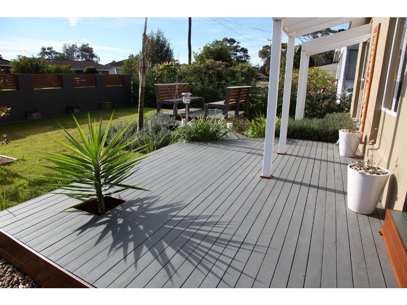 14 Ravenscliffe Road, Shoalhaven Heads NSW 2535