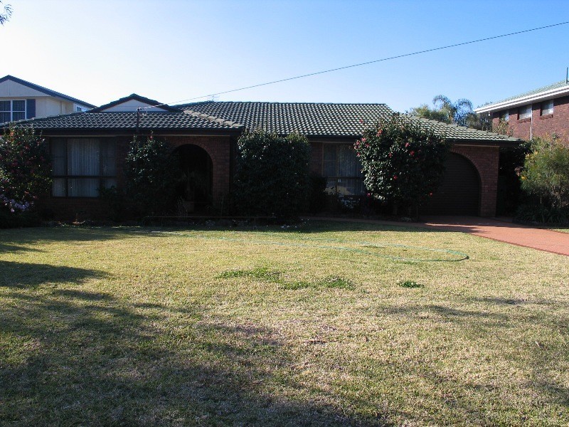 15 Towers Road, Shoalhaven Heads NSW 2535