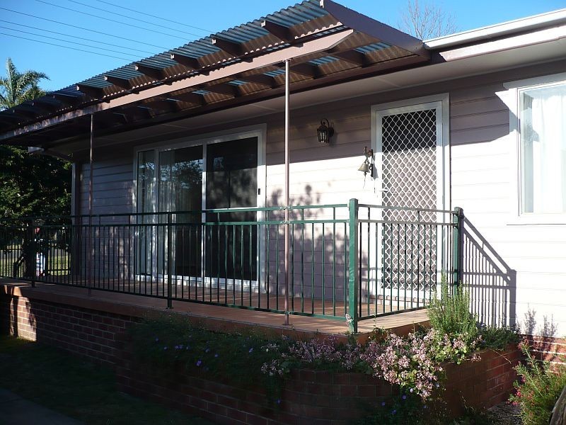 4 Ravenscliffe Road, Shoalhaven Heads NSW 2535