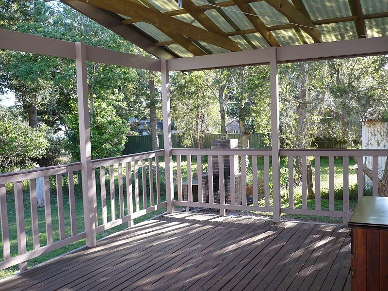 4 Ravenscliffe Road, Shoalhaven Heads NSW 2535