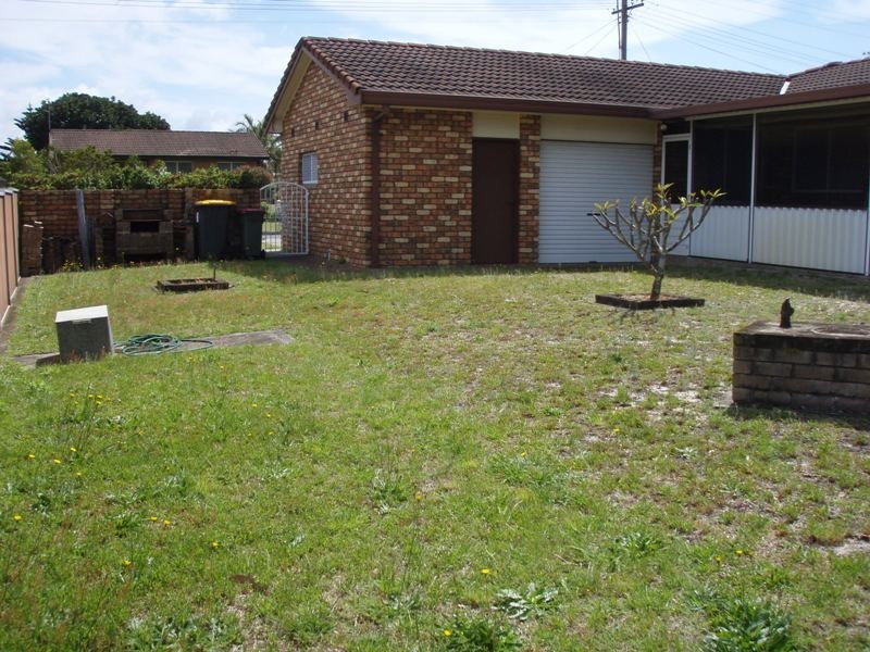 94 Scott Street, Shoalhaven Heads NSW 2535