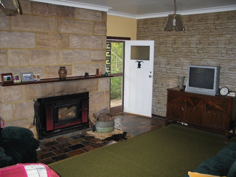 32 McIntosh Street, Shoalhaven Heads NSW 2535