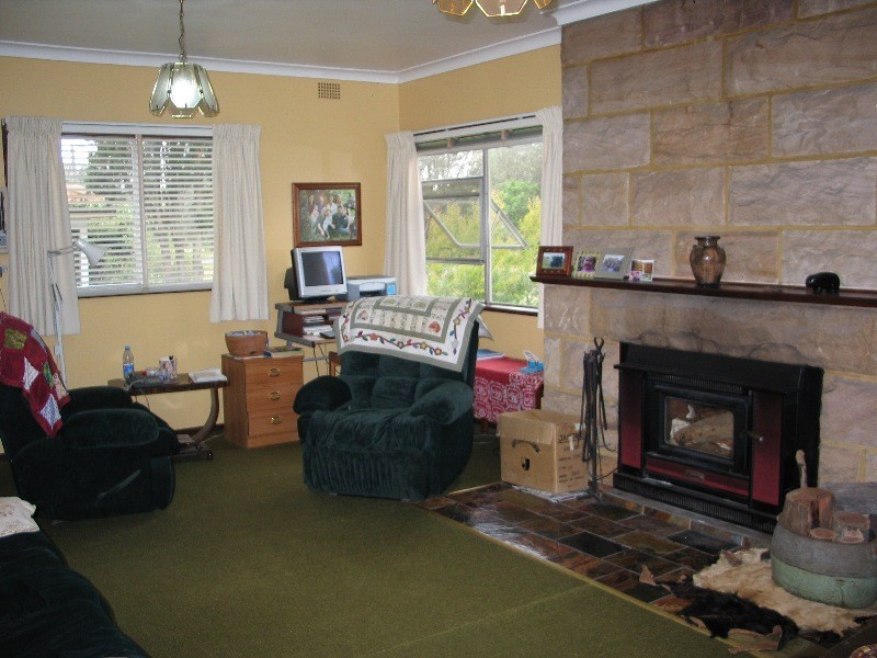 32 McIntosh Street, Shoalhaven Heads NSW 2535