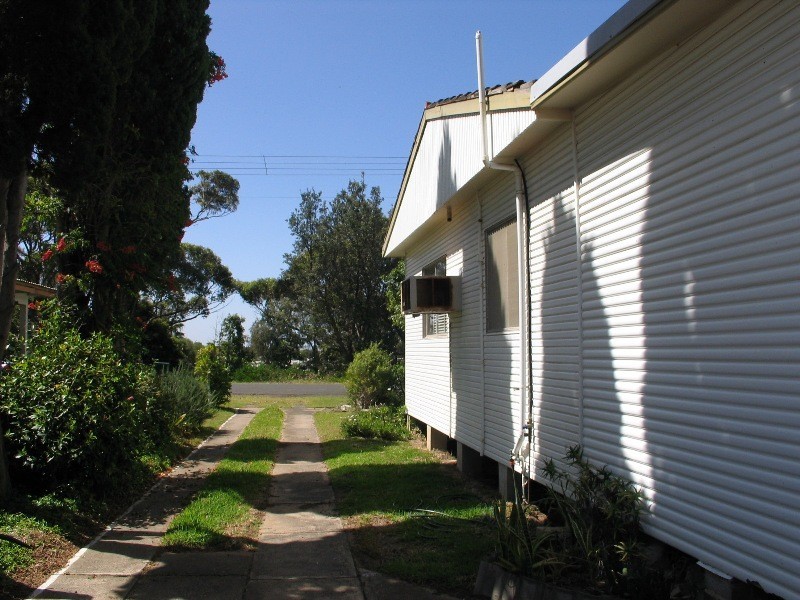 32 McIntosh Street, Shoalhaven Heads NSW 2535