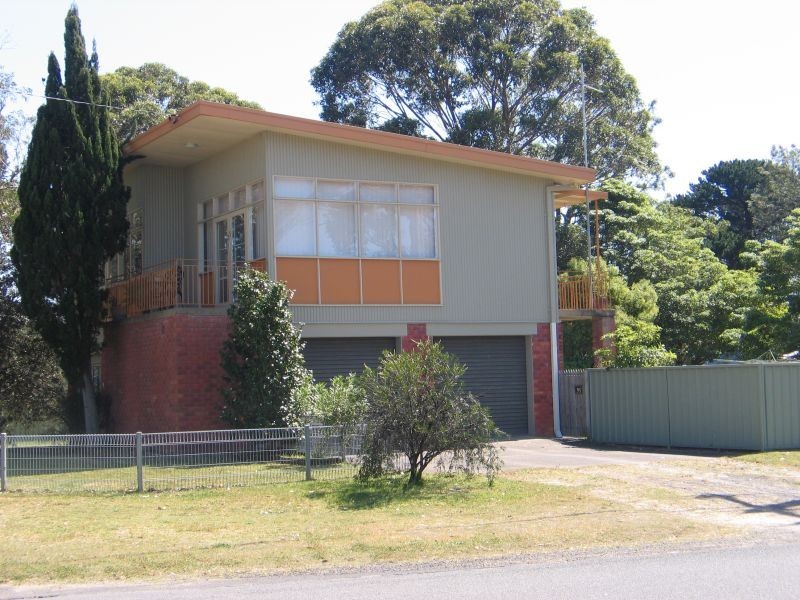 35 Renown Avenue, Shoalhaven Heads NSW 2535