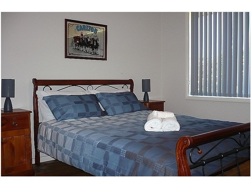 52 Golden Hill Avenue, Shoalhaven Heads NSW 2535