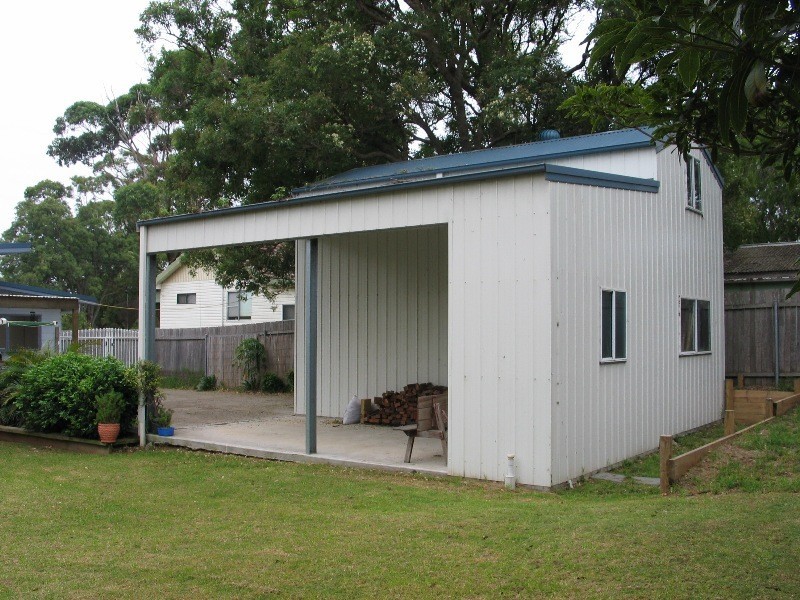 2 David Berry Street, Shoalhaven Heads NSW 2535