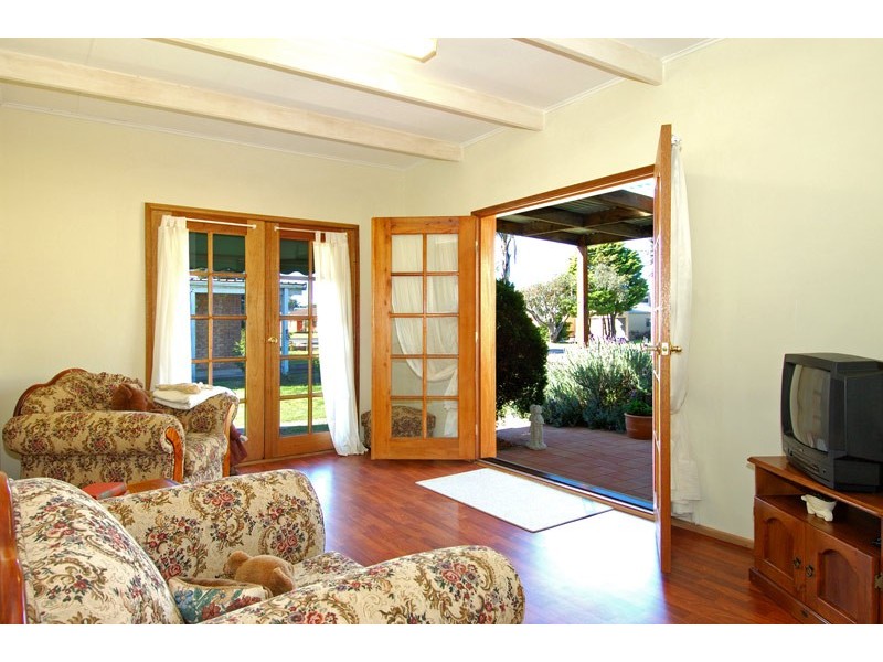 25 Aspinall Street, Shoalhaven Heads NSW 2535