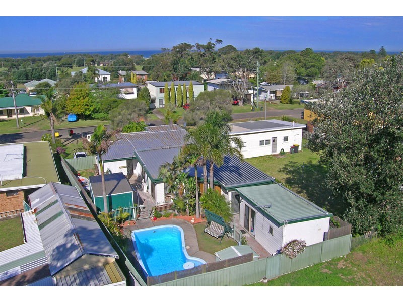 25 Aspinall Street, Shoalhaven Heads NSW 2535