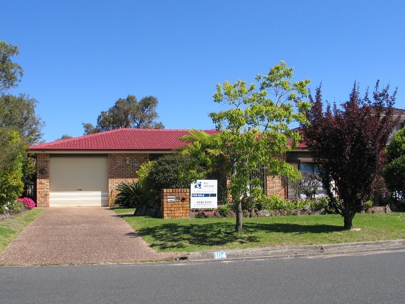 104 Scott Street, Shoalhaven Heads NSW 2535