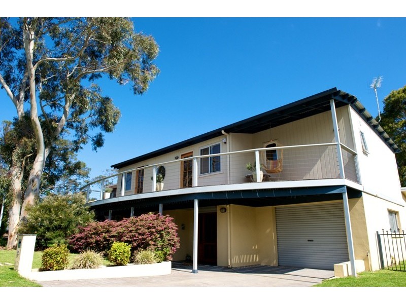 50 Ravenscliffe Road, Shoalhaven Heads NSW 2535