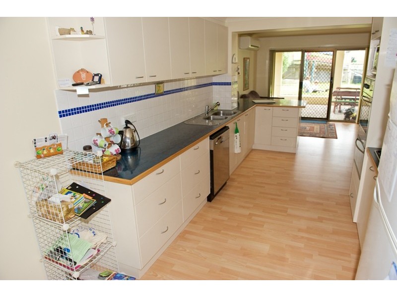 50 Ravenscliffe Road, Shoalhaven Heads NSW 2535