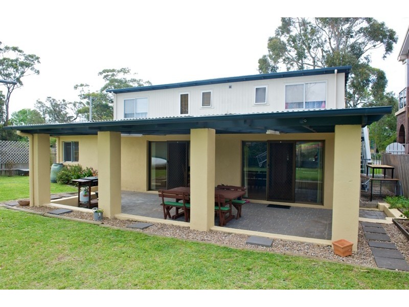 50 Ravenscliffe Road, Shoalhaven Heads NSW 2535