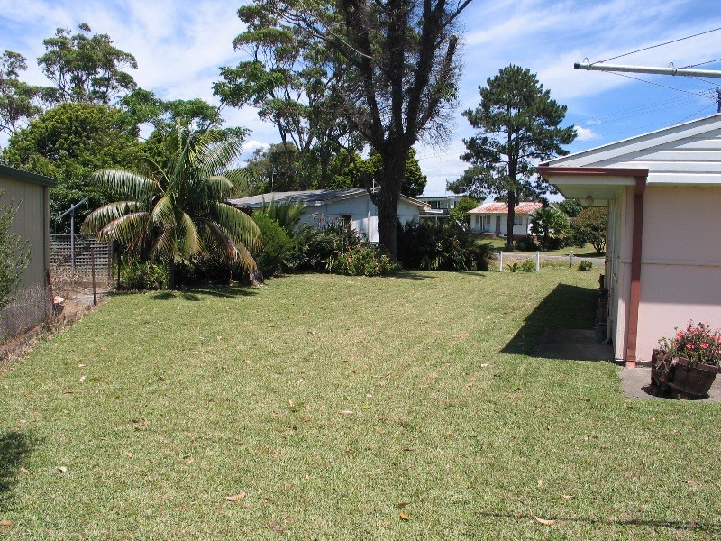 126 Shoalhaven Heads Road, Shoalhaven Heads NSW 2535