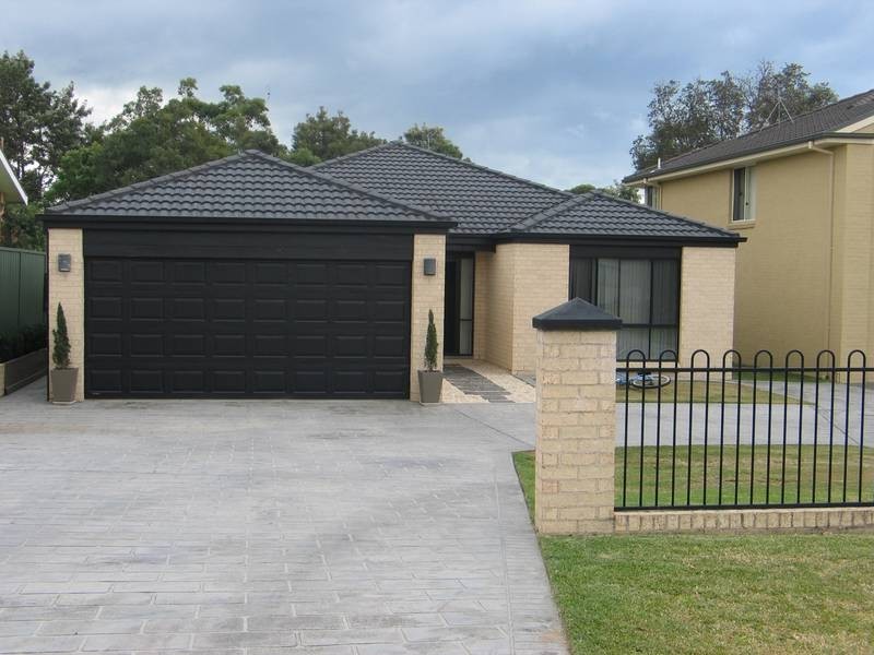 19 Ravenscliffe Road, Shoalhaven Heads NSW 2535
