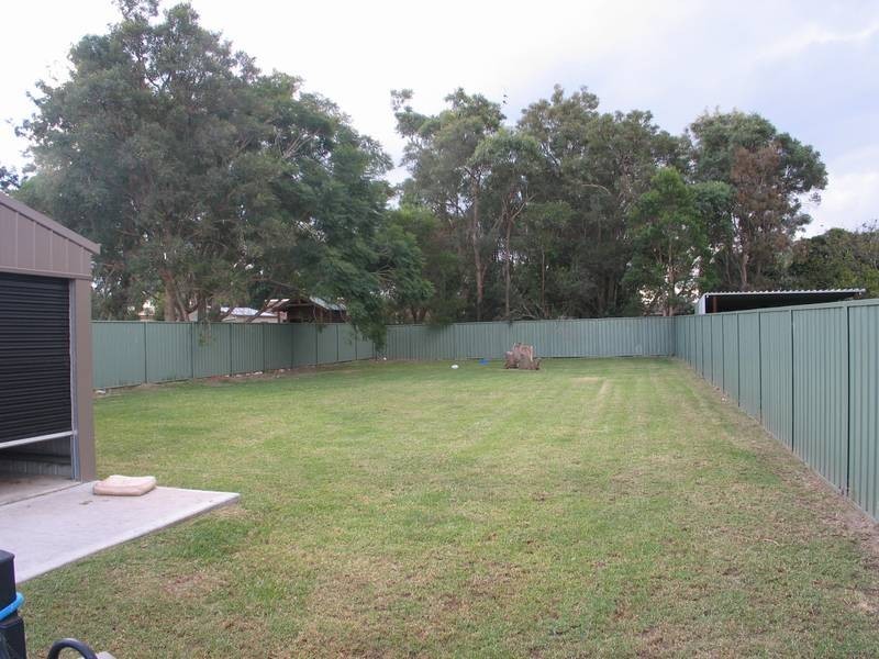 19 Ravenscliffe Road, Shoalhaven Heads NSW 2535