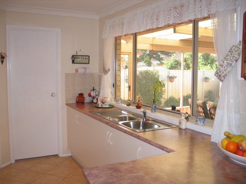 31 Scott Street, Shoalhaven Heads NSW 2535