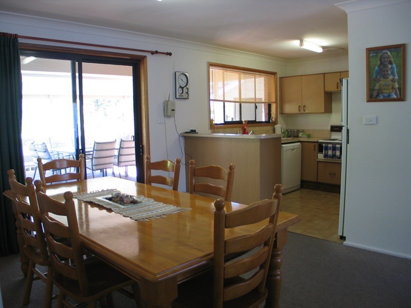 77 Jerry Bailey Road, Shoalhaven Heads NSW 2535