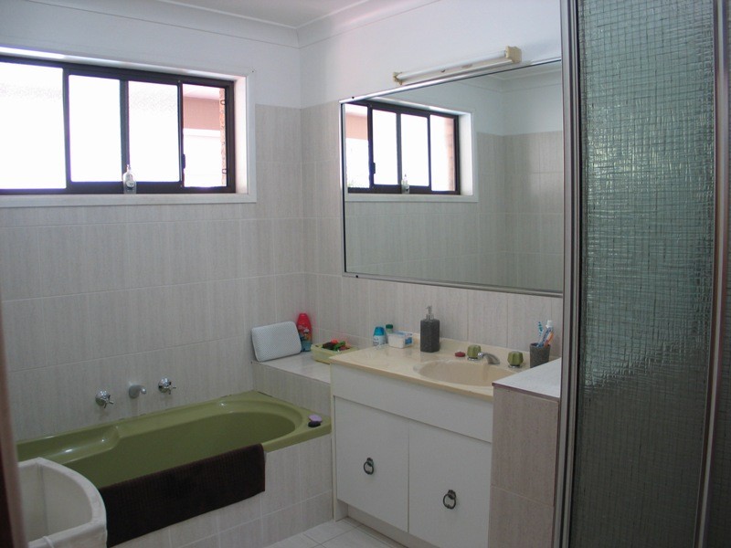 77 Jerry Bailey Road, Shoalhaven Heads NSW 2535