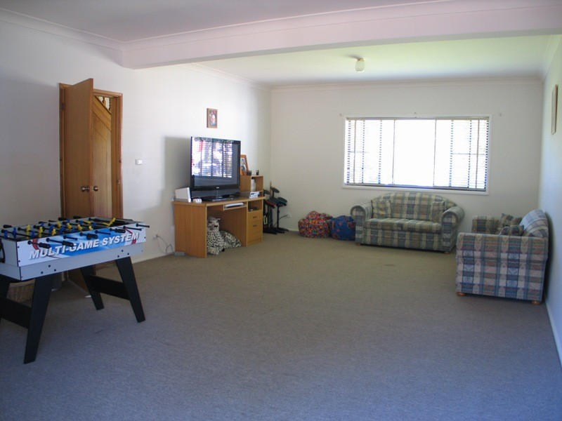 77 Jerry Bailey Road, Shoalhaven Heads NSW 2535