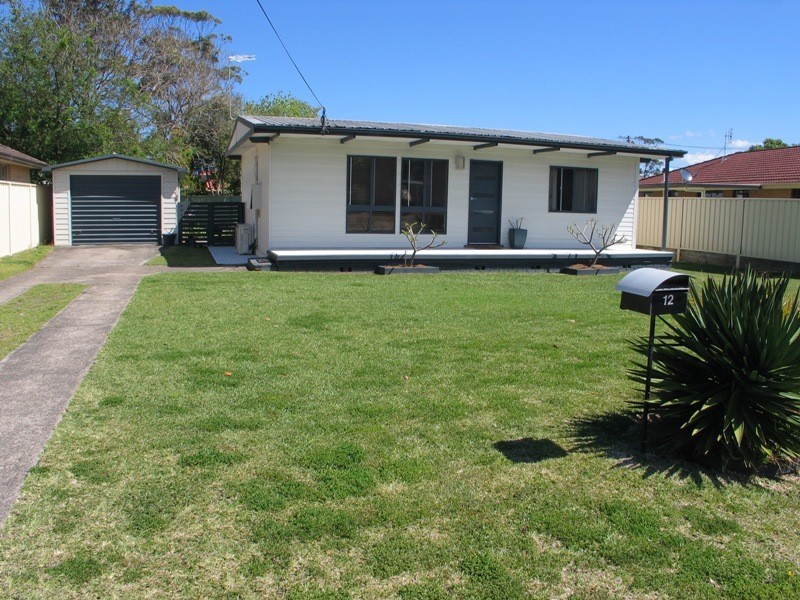 12 Towers Road, Shoalhaven Heads NSW 2535