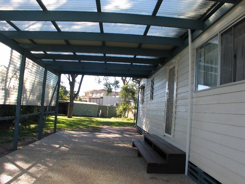 18 McIntosh Street, Shoalhaven Heads NSW 2535