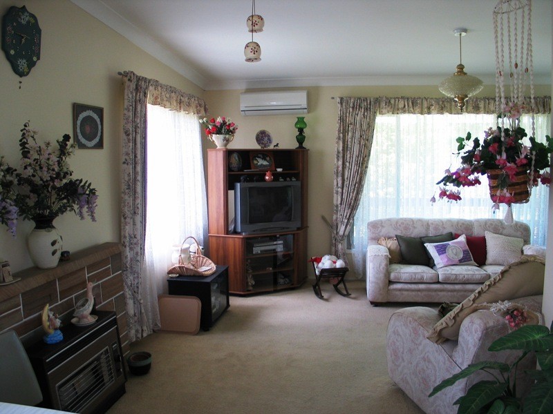 9 Bolt Street, Shoalhaven Heads NSW 2535