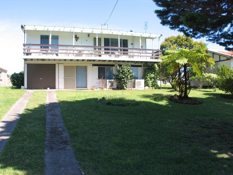 9 Bolt Street, Shoalhaven Heads NSW 2535