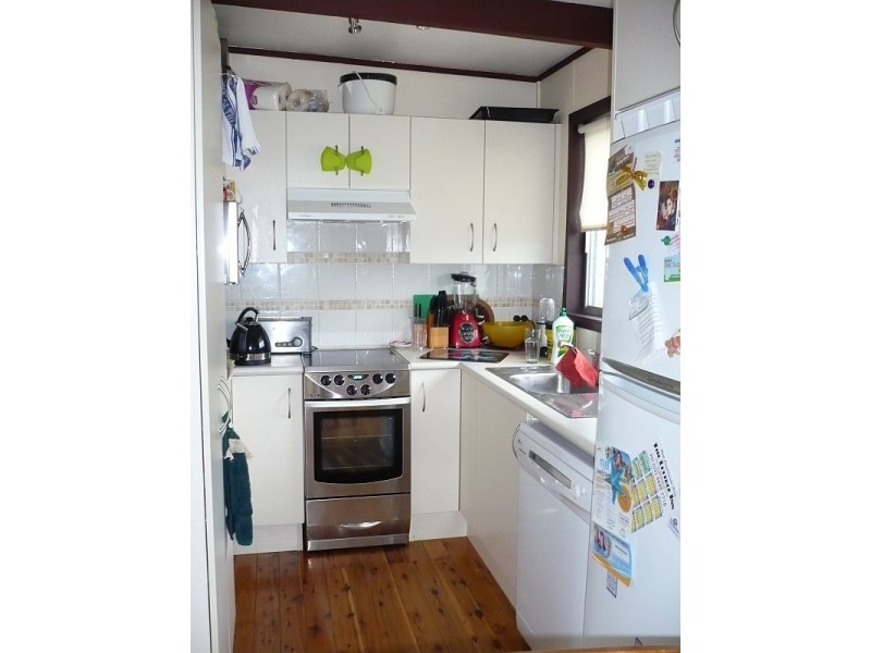 9 Throsby Street, Shoalhaven Heads NSW 2535