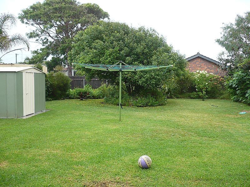 9 Throsby Street, Shoalhaven Heads NSW 2535