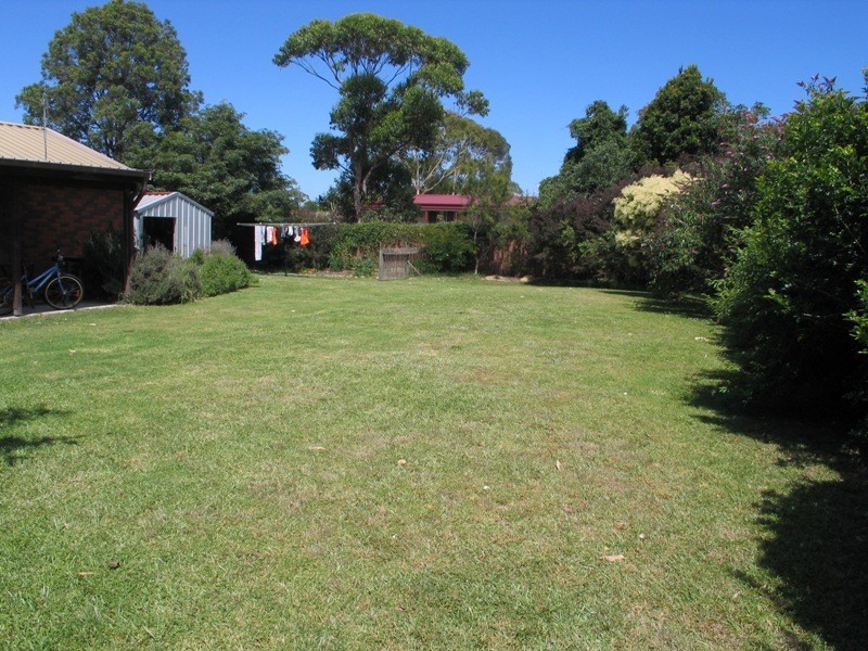 17a Mathews Street, Shoalhaven Heads NSW 2535