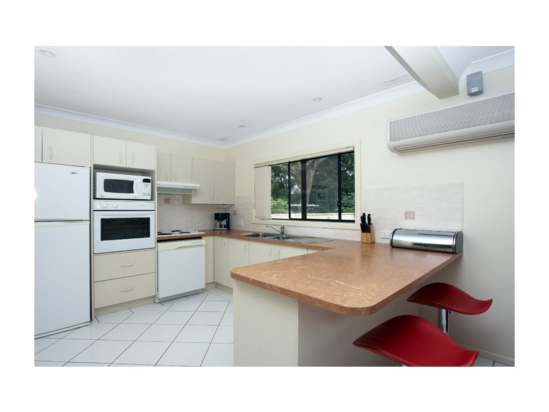 61 Hay Avenue, Shoalhaven Heads NSW 2535