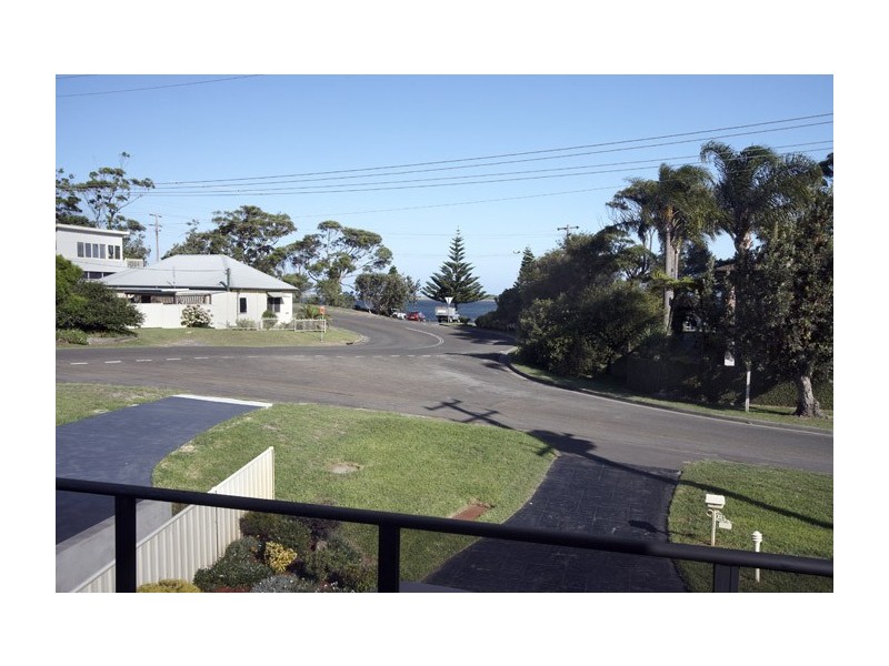 61 Hay Avenue, Shoalhaven Heads NSW 2535