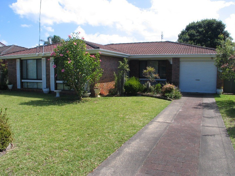 11 Shackleton Street, Shoalhaven Heads NSW 2535