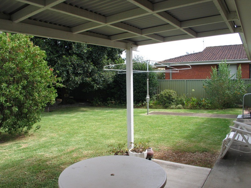 11 Shackleton Street, Shoalhaven Heads NSW 2535