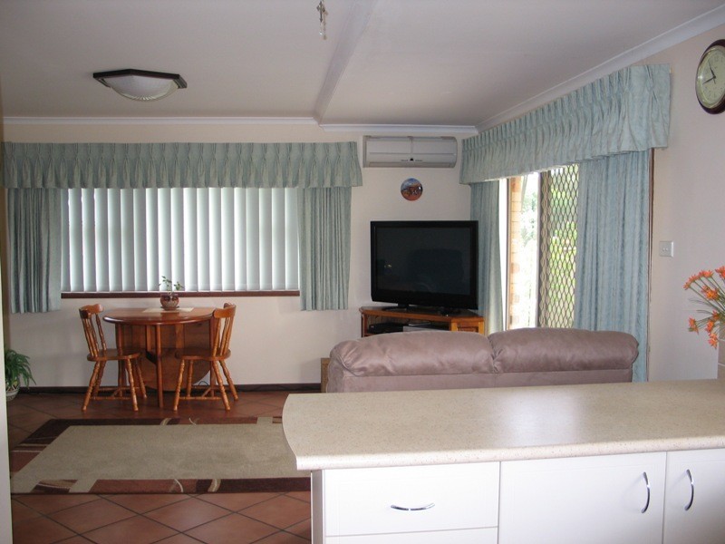 6 Wells Place, Shoalhaven Heads NSW 2535