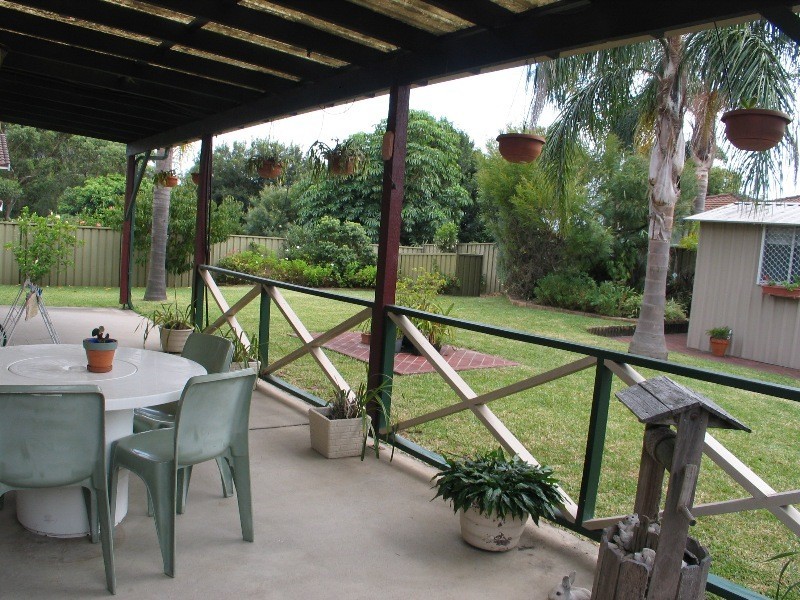 6 Wells Place, Shoalhaven Heads NSW 2535