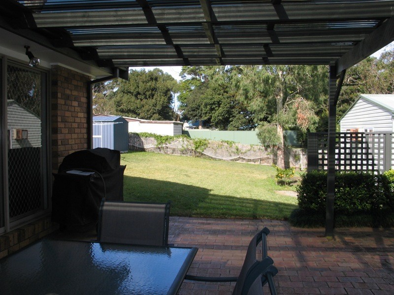 12 Renown Avenue, Shoalhaven Heads NSW 2535