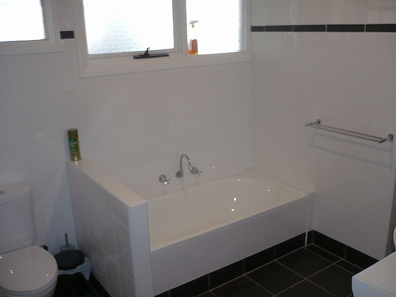 7 Oval Drive, Shoalhaven Heads NSW 2535