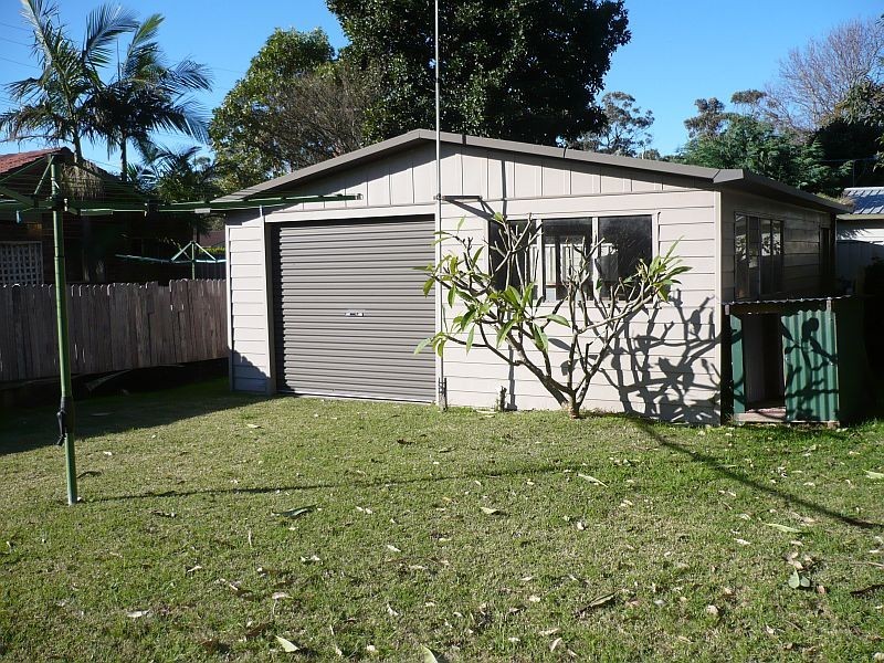 52 Oval Drive, Shoalhaven Heads NSW 2535