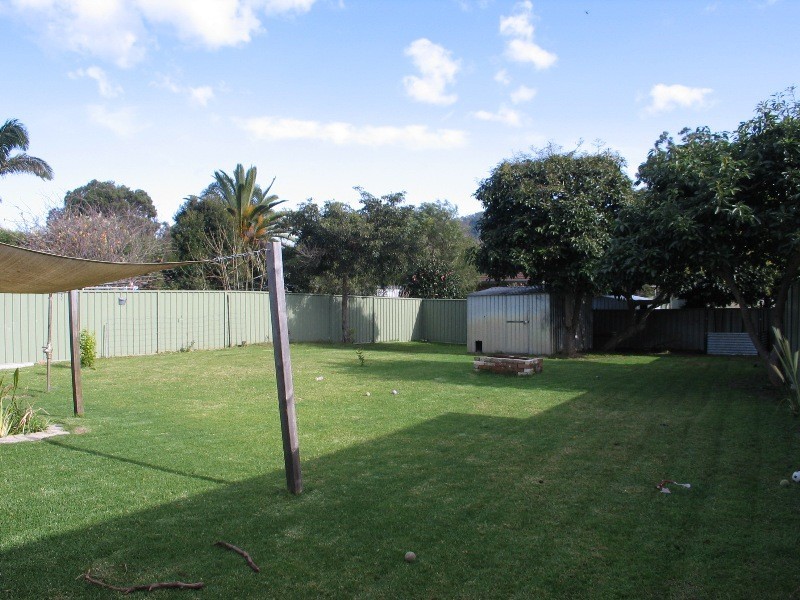 35 Shackleton Street, Shoalhaven Heads NSW 2535