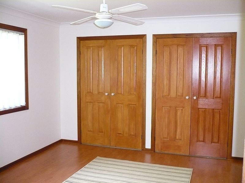 4 Celia Parade, Shoalhaven Heads NSW 2535