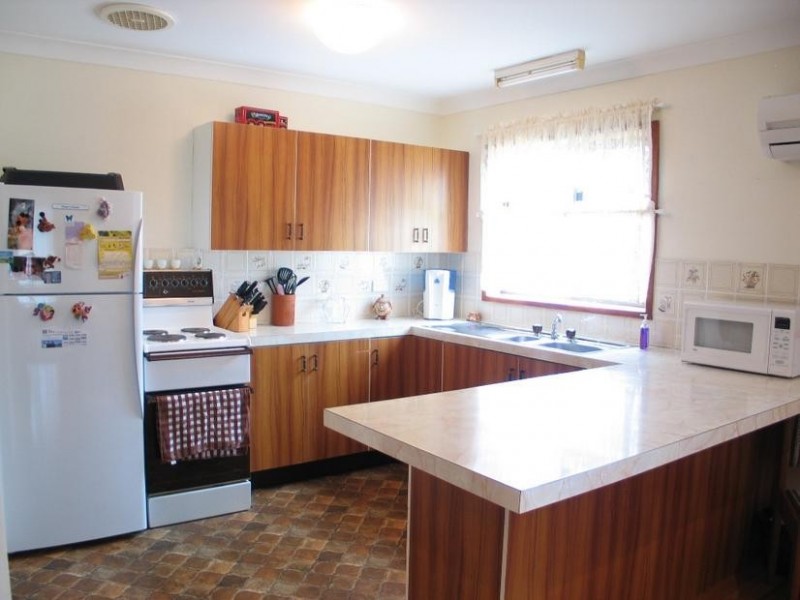 3 Bolt Street, Shoalhaven Heads NSW 2535